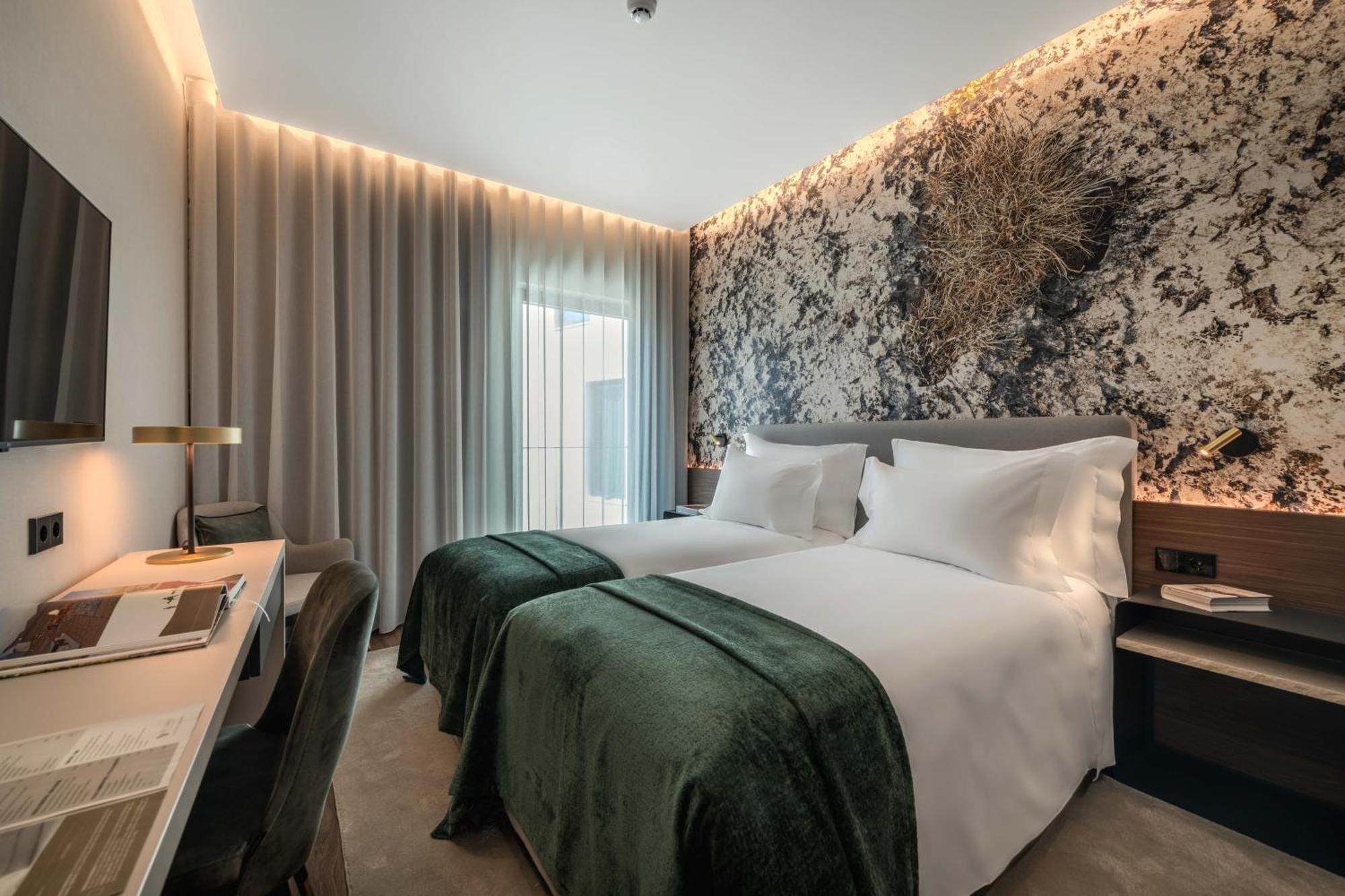 Dolinas Climbing Hotel Порту-ди-Мош Экстерьер фото