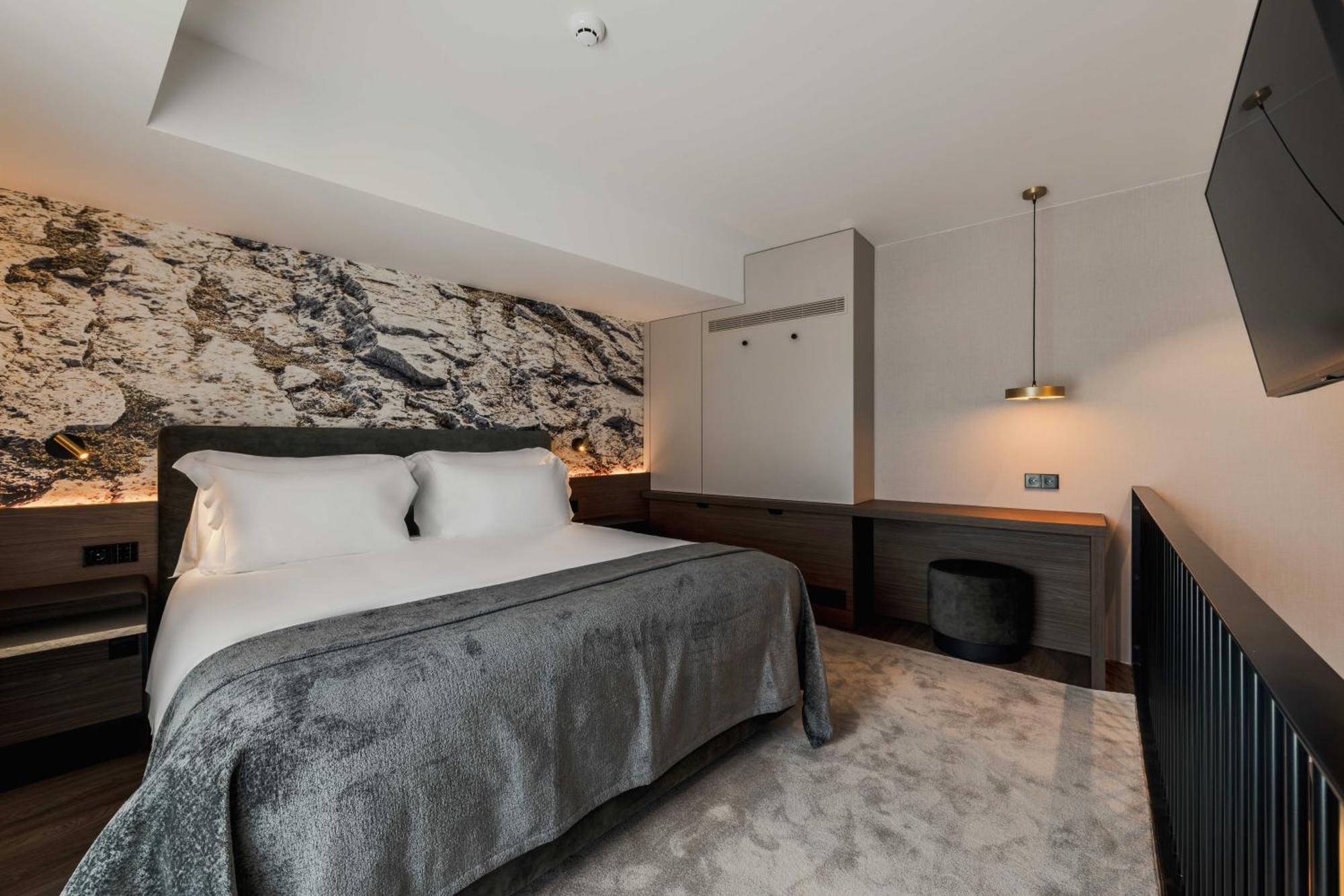Dolinas Climbing Hotel Порту-ди-Мош Экстерьер фото